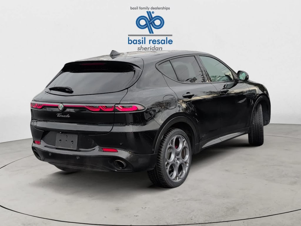 2024 Alfa Romeo Tonale Veloce photo 4