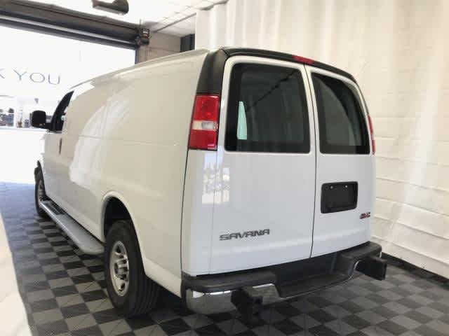 2023 Gmc Savana 2500 Cargo photo 3
