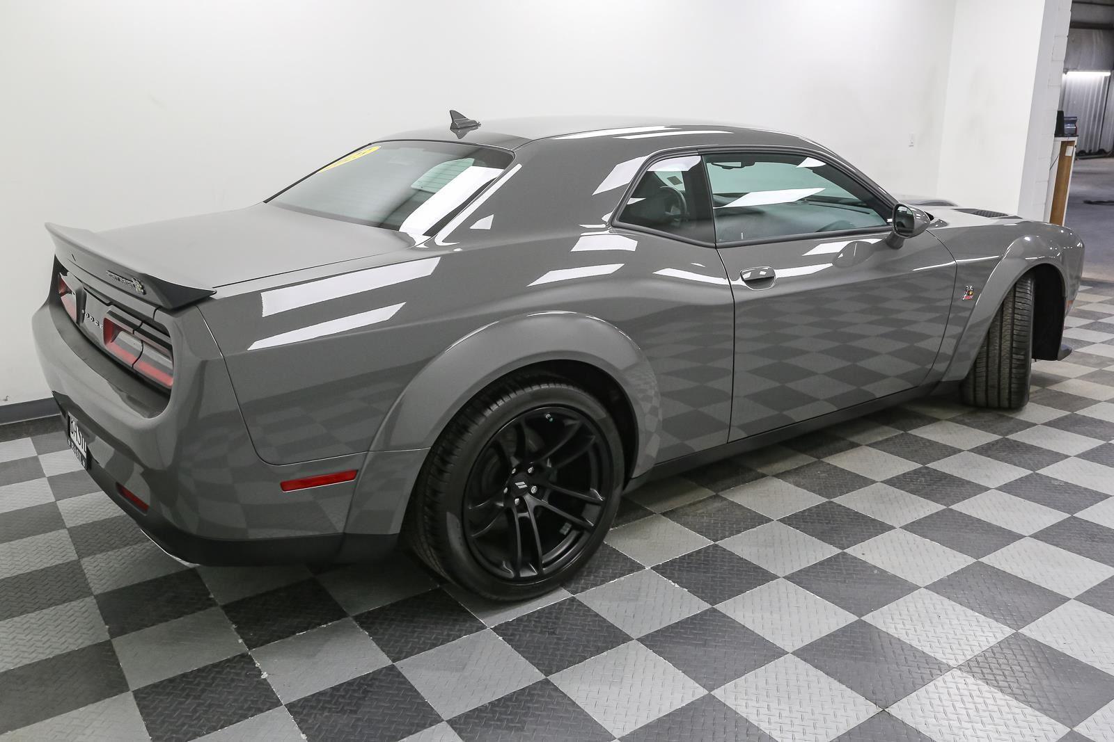 2023 Dodge Challenger R/T - Photo 10