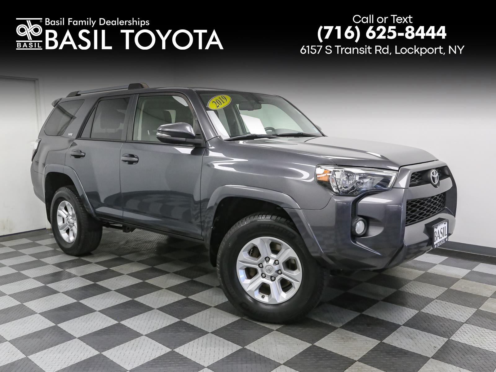 2019 Toyota 4Runner SR5 Premium's photo