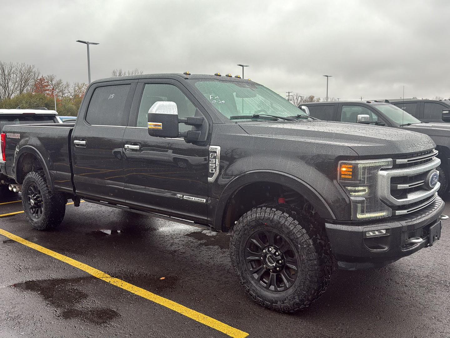 2022 Ford F-350 Platinum photo 3