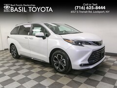 2026 Toyota Sienna Platinum 7 PASSENGER