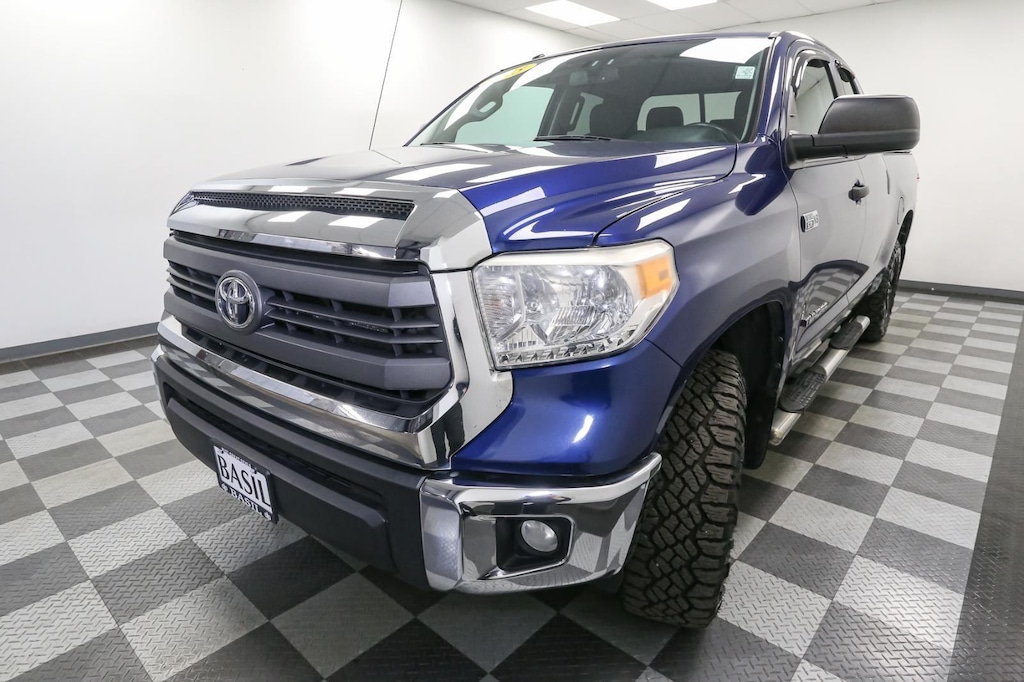 Used 2015 Toyota Tundra SR5 Truck