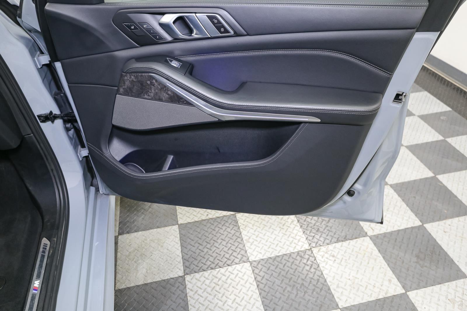 2023 BMW X7 40i - Photo 24