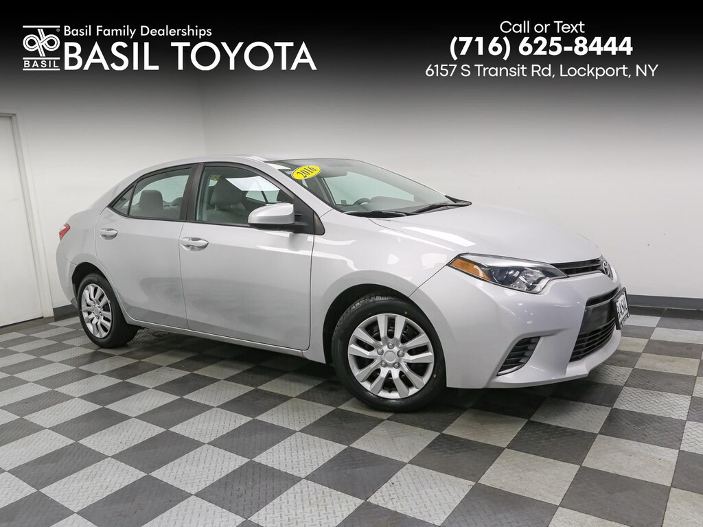 Used 2016 Toyota Corolla LE Car