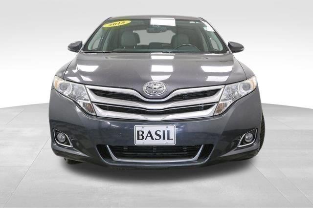 2015 Toyota Venza XLE photo 3