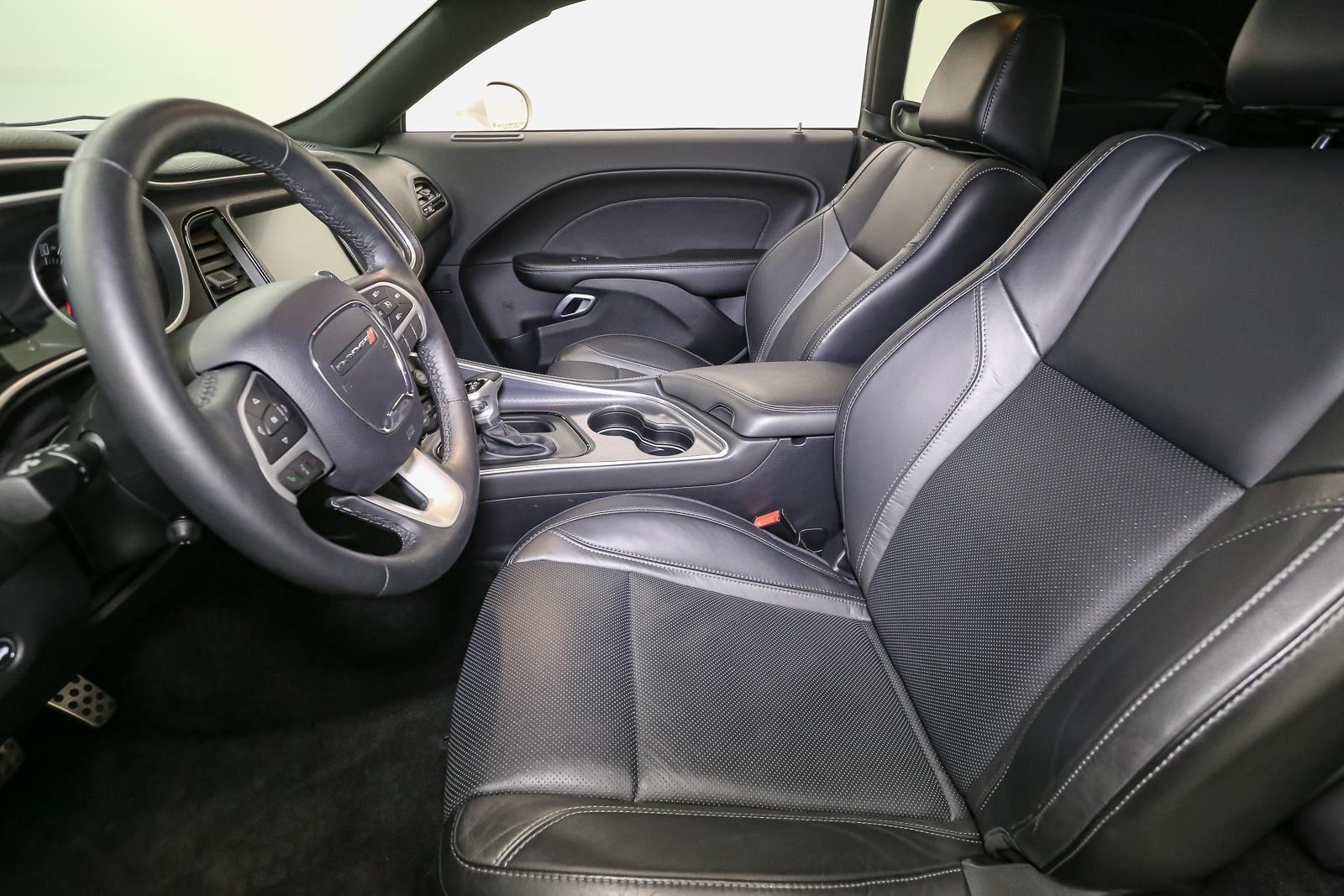 2015 Dodge Challenger R/T - Photo 42
