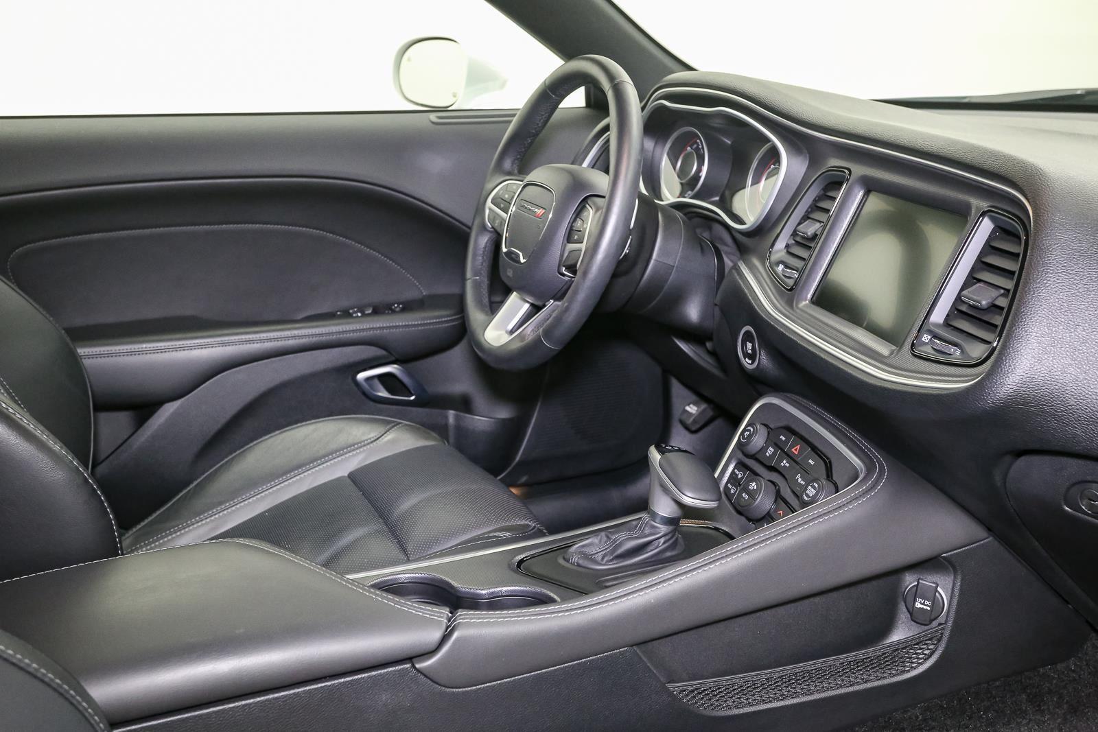 2015 Dodge Challenger R/T - Photo 22