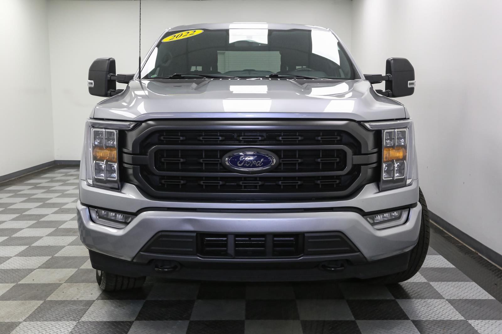 2022 Ford F-150 XLT photo 3