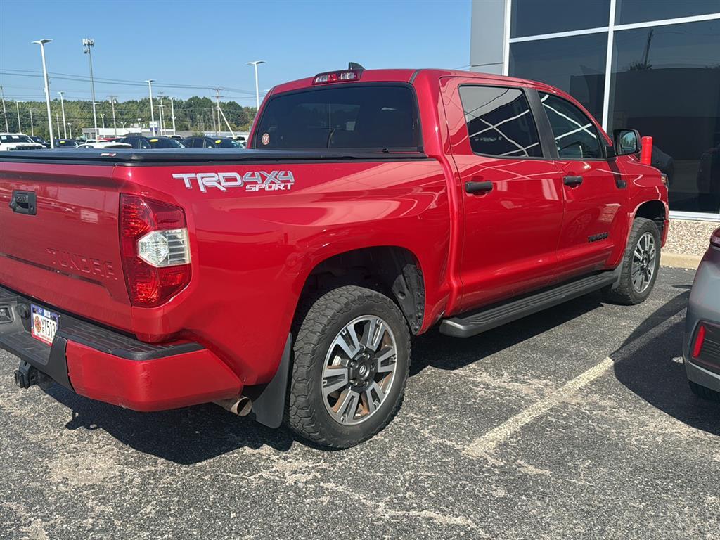 2020 Toyota Tundra SR5 CrewMax photo 3