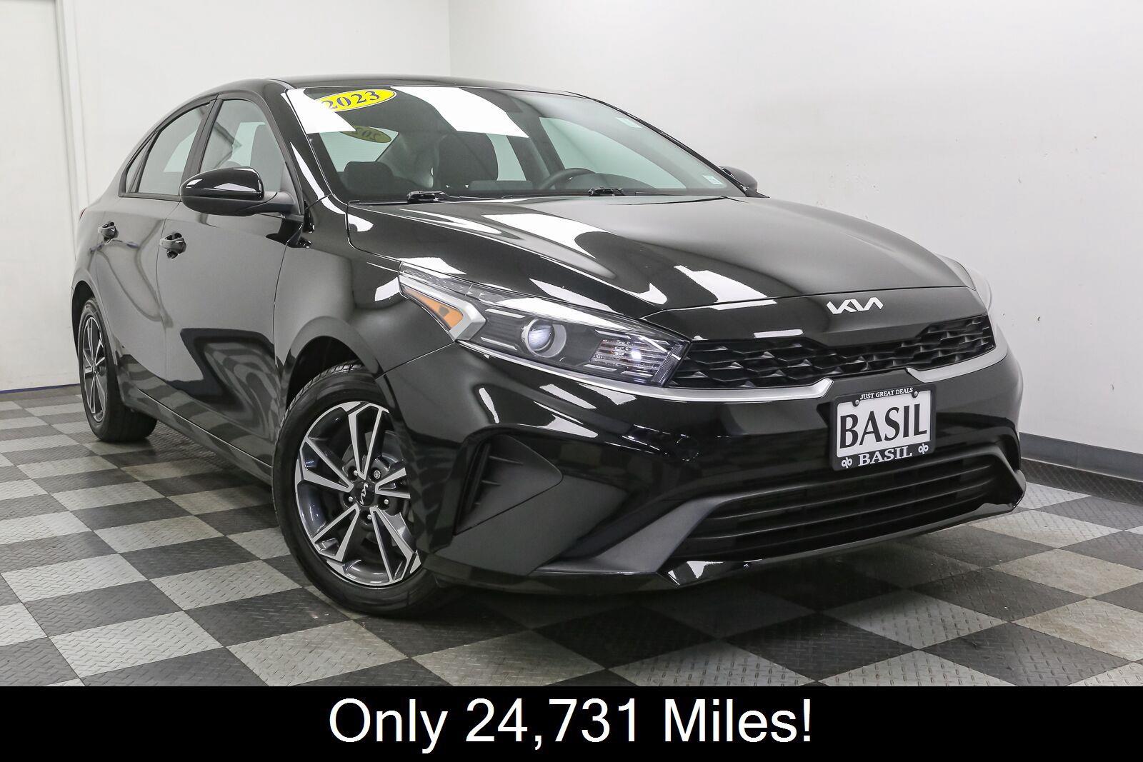 Used 2023 Kia Forte LXS with VIN 3KPF24AD9PE675277 for sale in Lockport, NY
