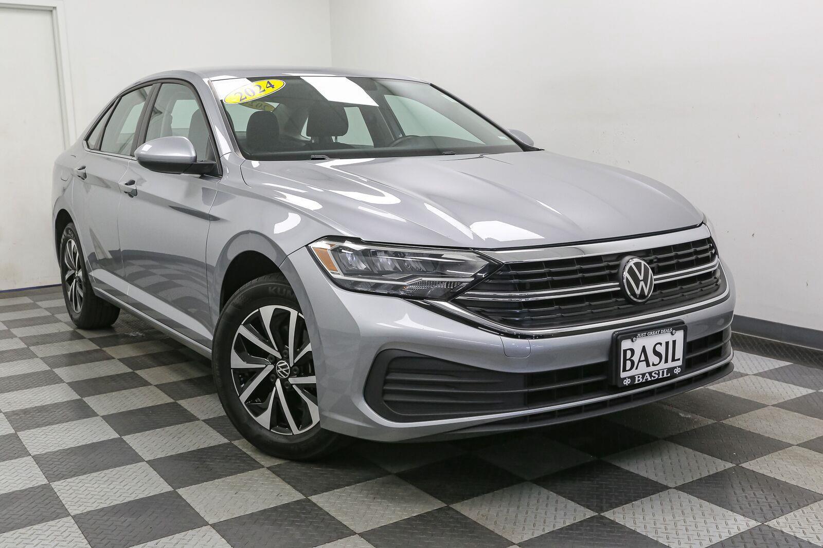 Used 2024 Volkswagen Jetta S with VIN 3VW5M7BU6RM081354 for sale in Lockport, NY