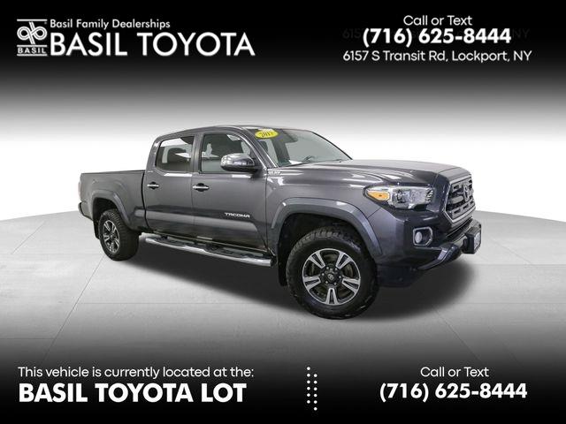 2017 Toyota Tacoma Limited's photo