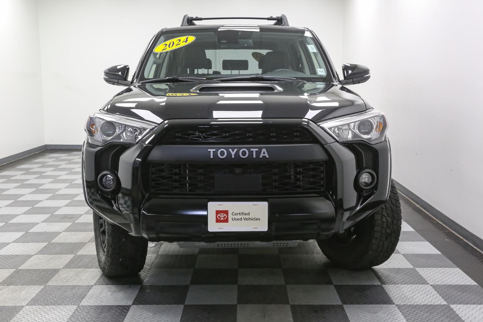 2024 Toyota 4Runner TRD Pro photo 2