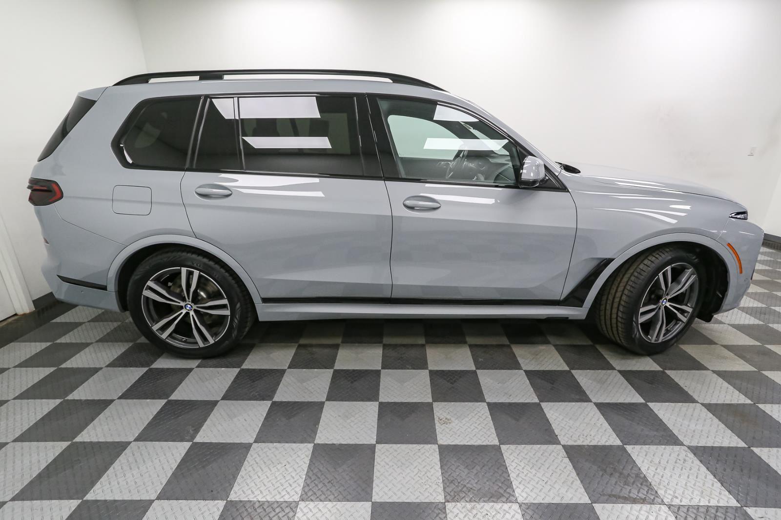 2023 BMW X7 40i - Photo 7