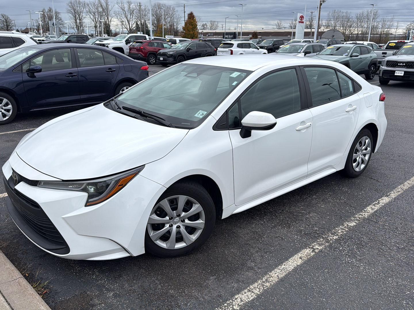 Used 2023 Toyota Corolla LE with VIN 5YFB4MDE8PP024735 for sale in Northfield, Minnesota