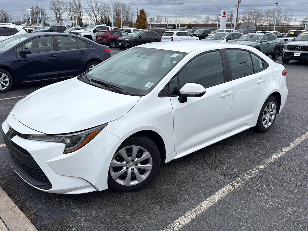 Used 2023 Toyota Corolla LE Sedan