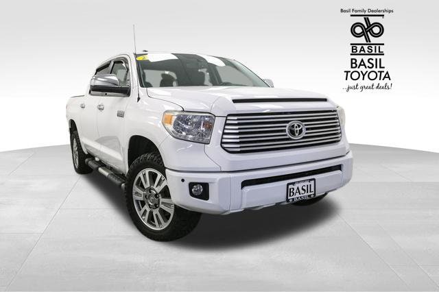 Used 2017 Toyota Tundra Platinum with VIN 5TFAY5F16HX658337 for sale in Lockport, NY