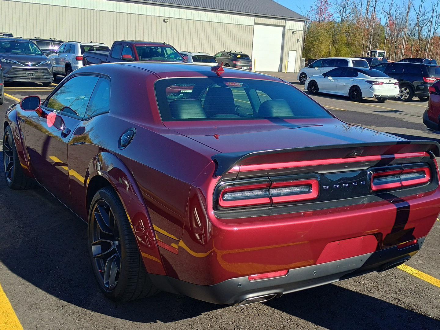 2019 Dodge Challenger R/T Scat Pack Widebody photo 3