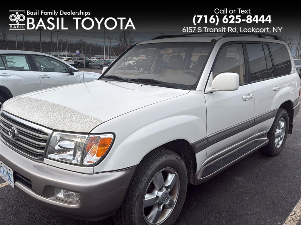 2003 Toyota Land Cruiser Base's photo