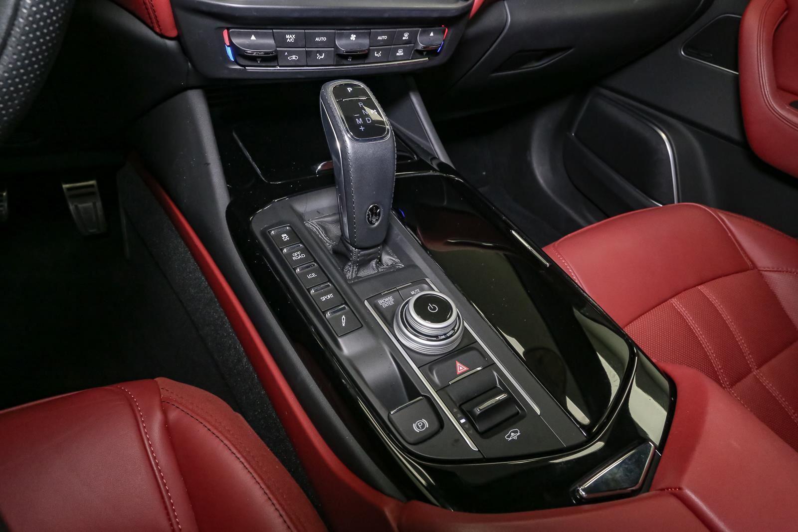 2022 Maserati Levante GT - Photo 38