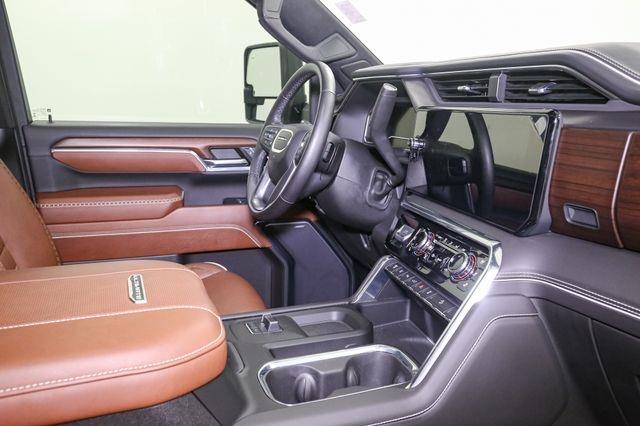 2024 GMC Sierra 2500HD Denali Ultimate - Photo 23