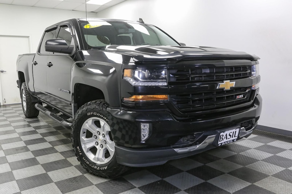 Used 2017 Chevrolet Silverado 1500 LT Truck