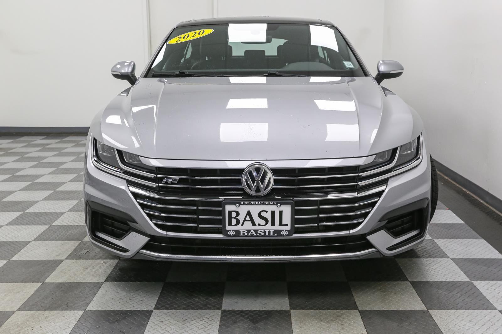 2020 Volkswagen Arteon SEL R-Line photo 3