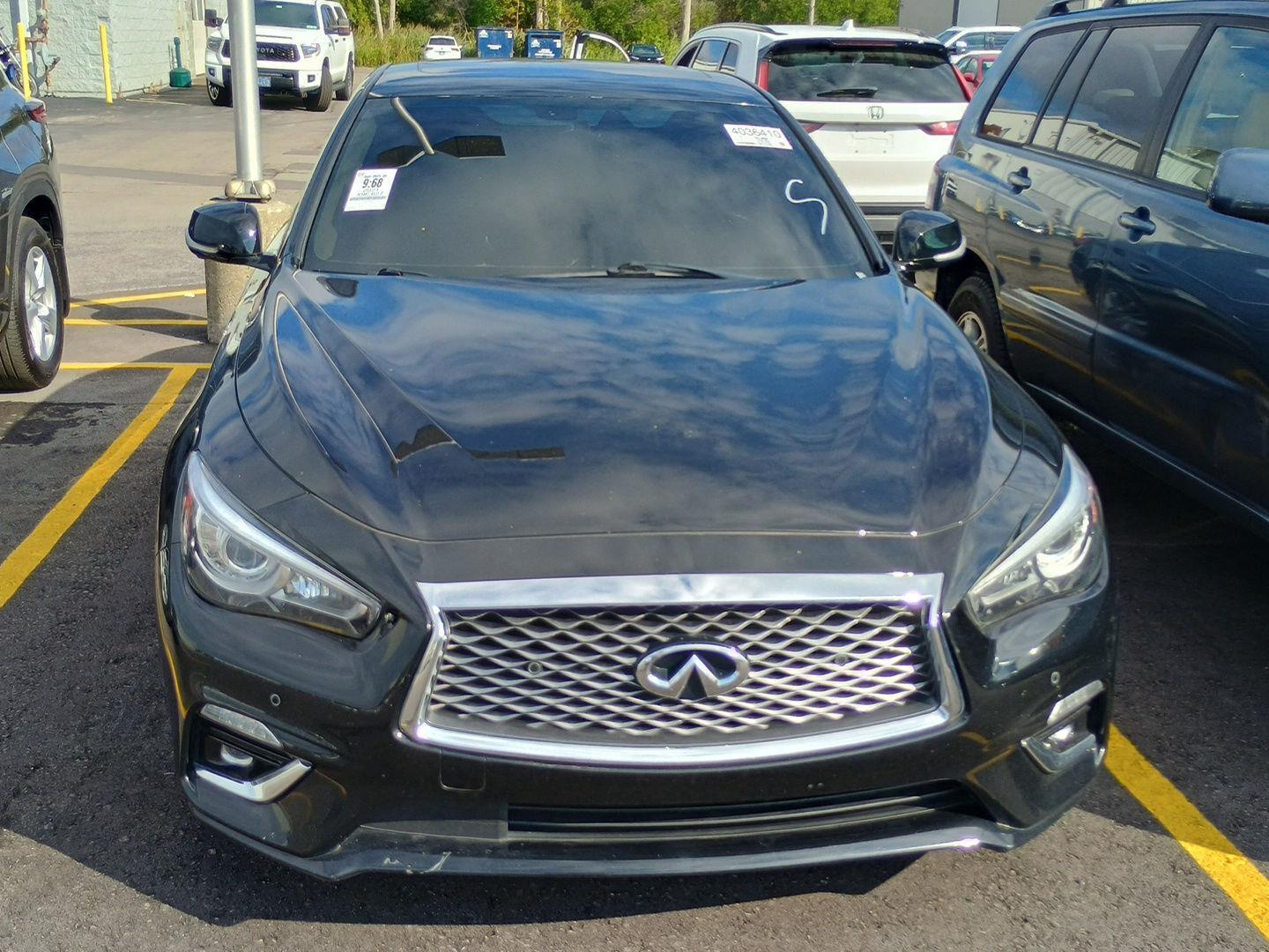 2021 Infiniti Q50 3.0t LUXE photo 2
