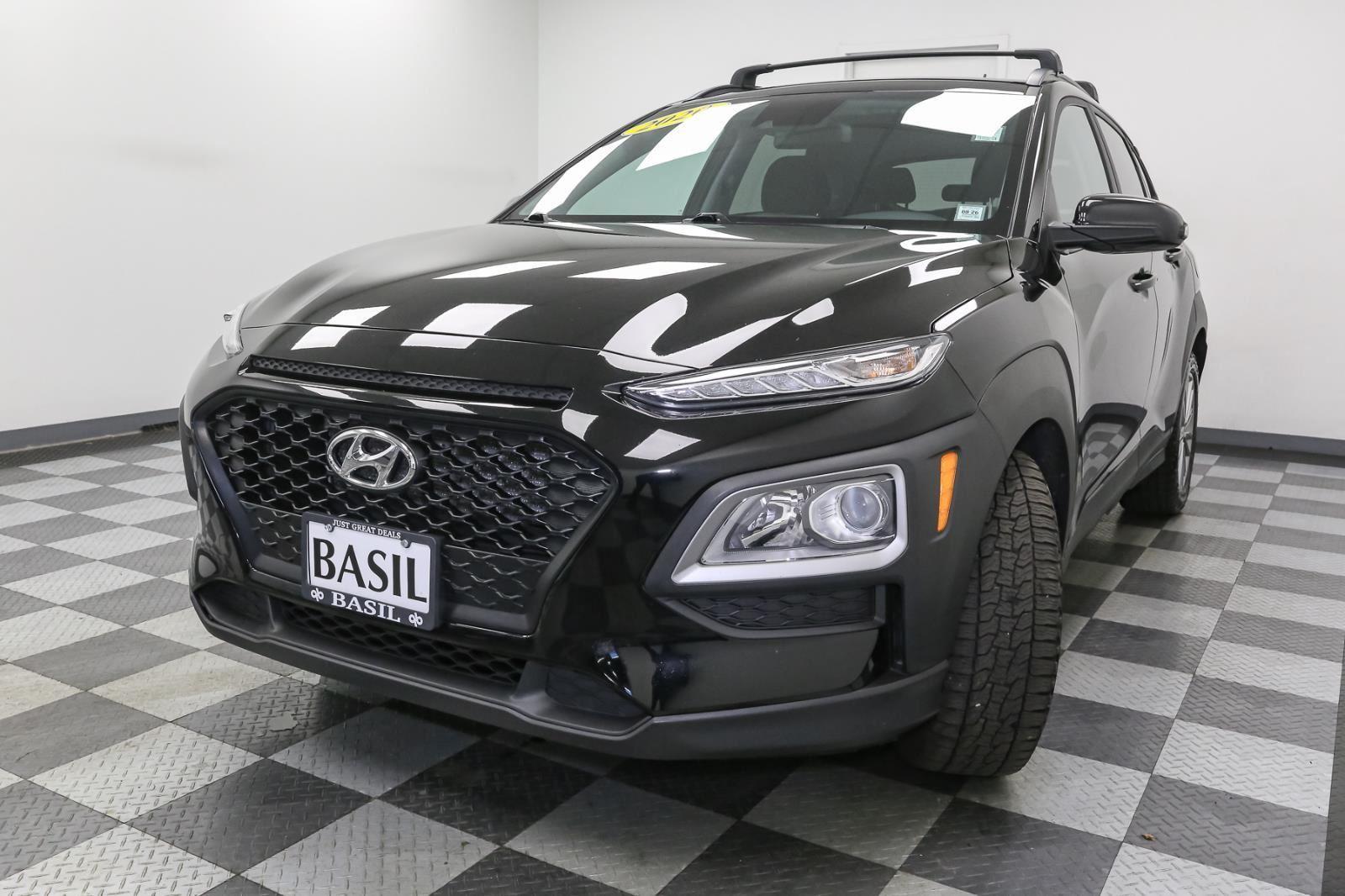 2020 Hyundai Kona SEL photo 4