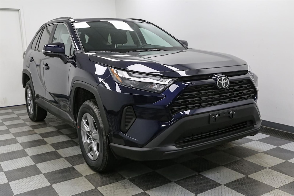 New 2025 Toyota RAV4 XLE XLE AWD SUV