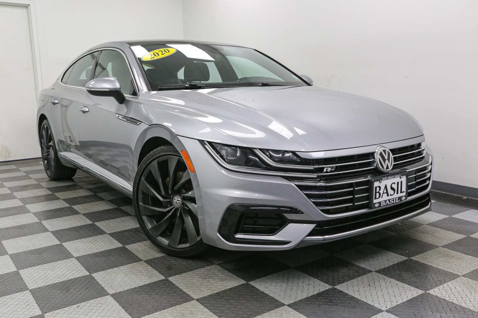 2020 Volkswagen Arteon SEL R-Line photo 2