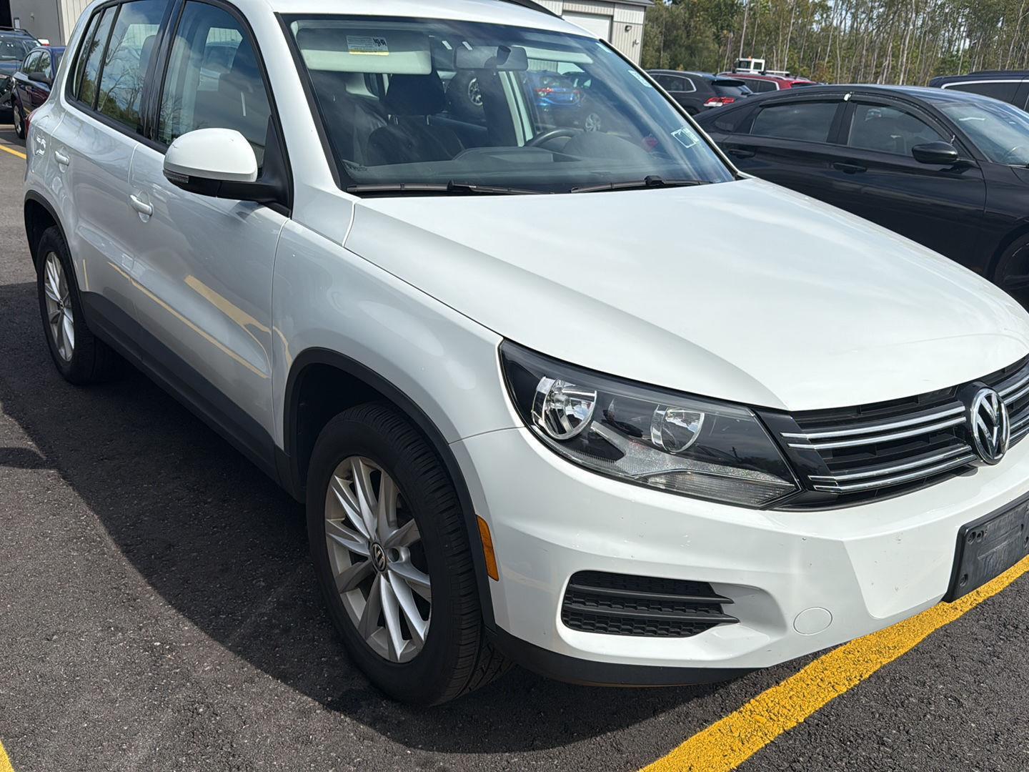 2018 Volkswagen Tiguan Limited photo 3