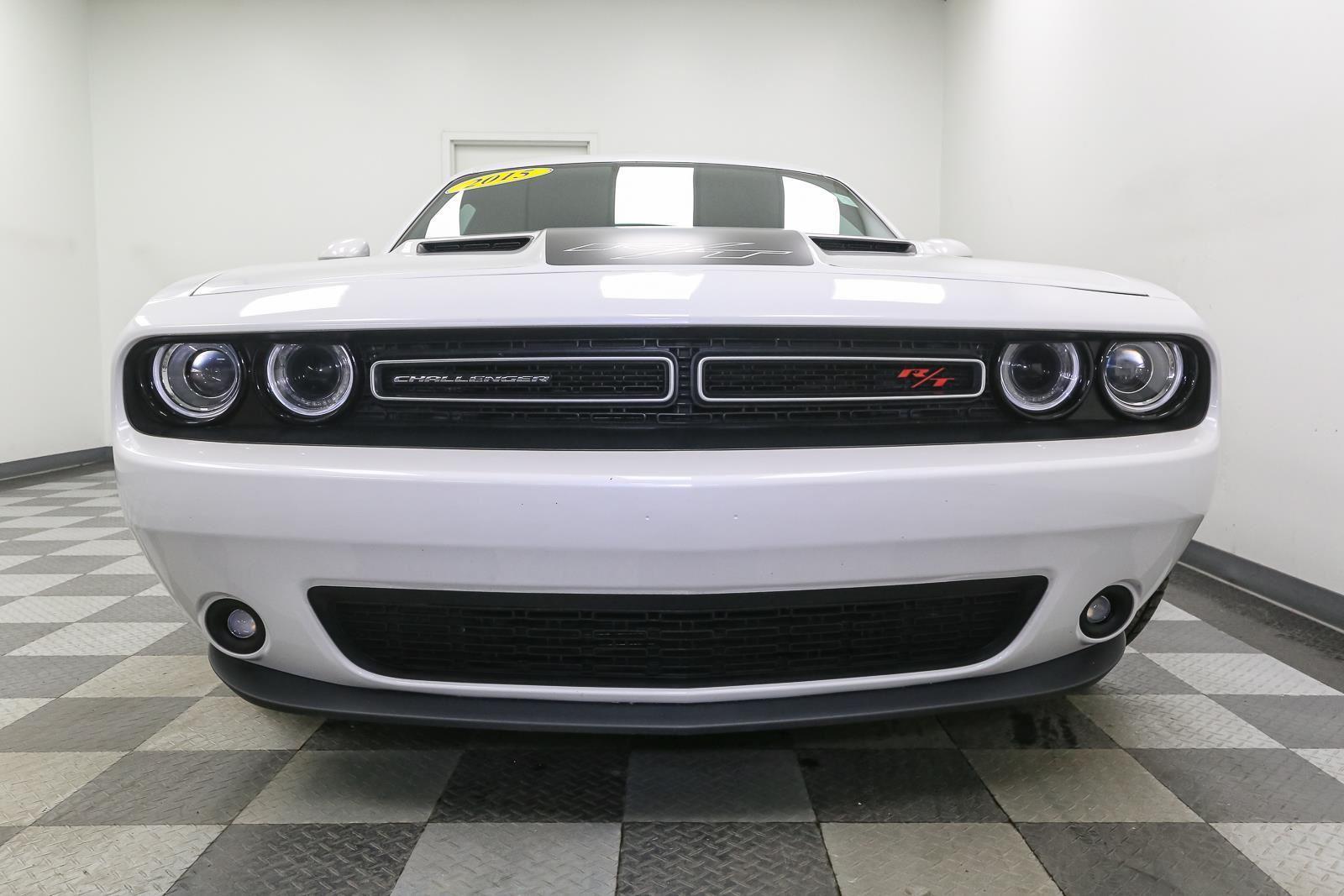 2015 Dodge Challenger R/T - Photo 7