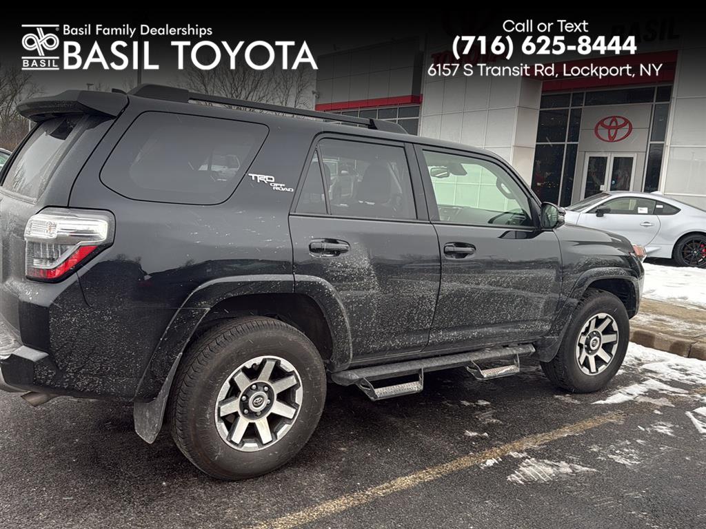 2023 Toyota 4Runner TRD Off-Road Premium's photo