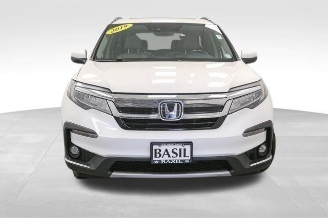 2019 Honda Pilot Elite photo 3
