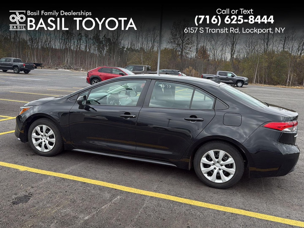 Used 2023 Toyota Corolla LE Sedan