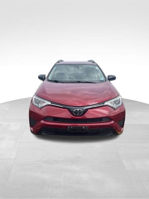 Used 2018 Toyota RAV4 LE with VIN JTMBFREVXJD224967 for sale in Lockport, NY