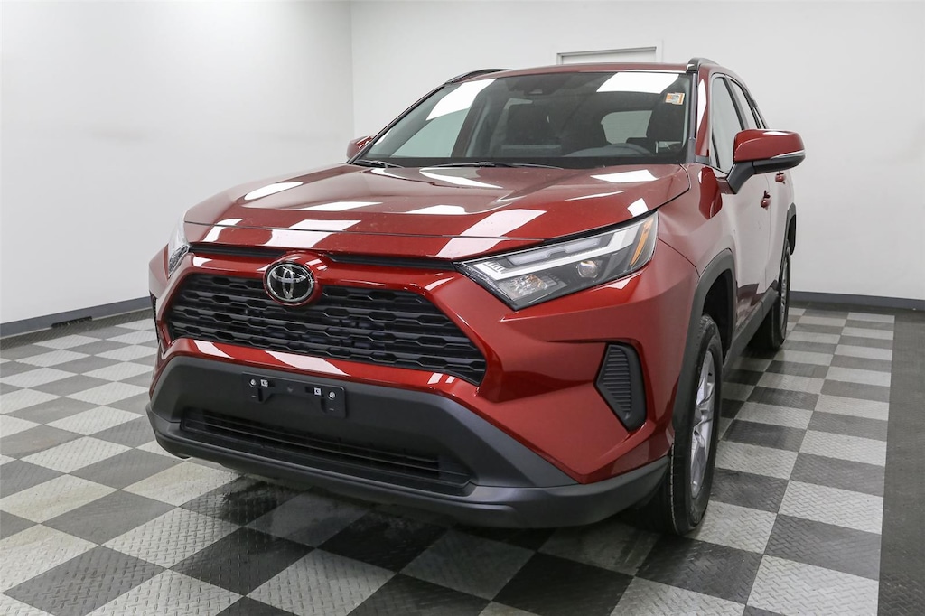 New 2025 Toyota RAV4 XLE XLE AWD SUV