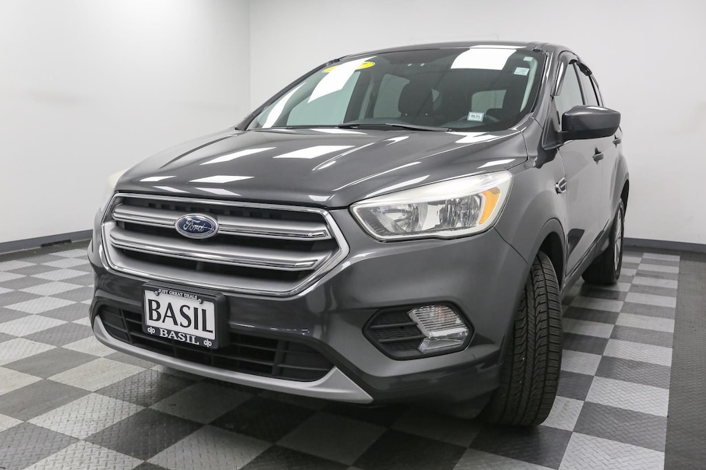 Used 2017 Ford Escape SE SUV