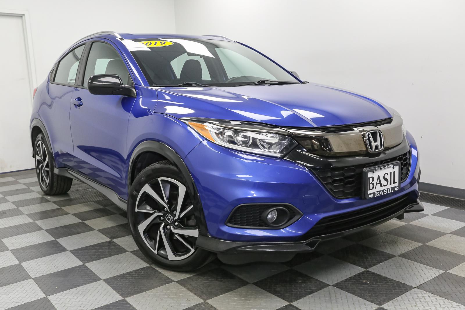 2019 Honda HR-V Sport photo 2