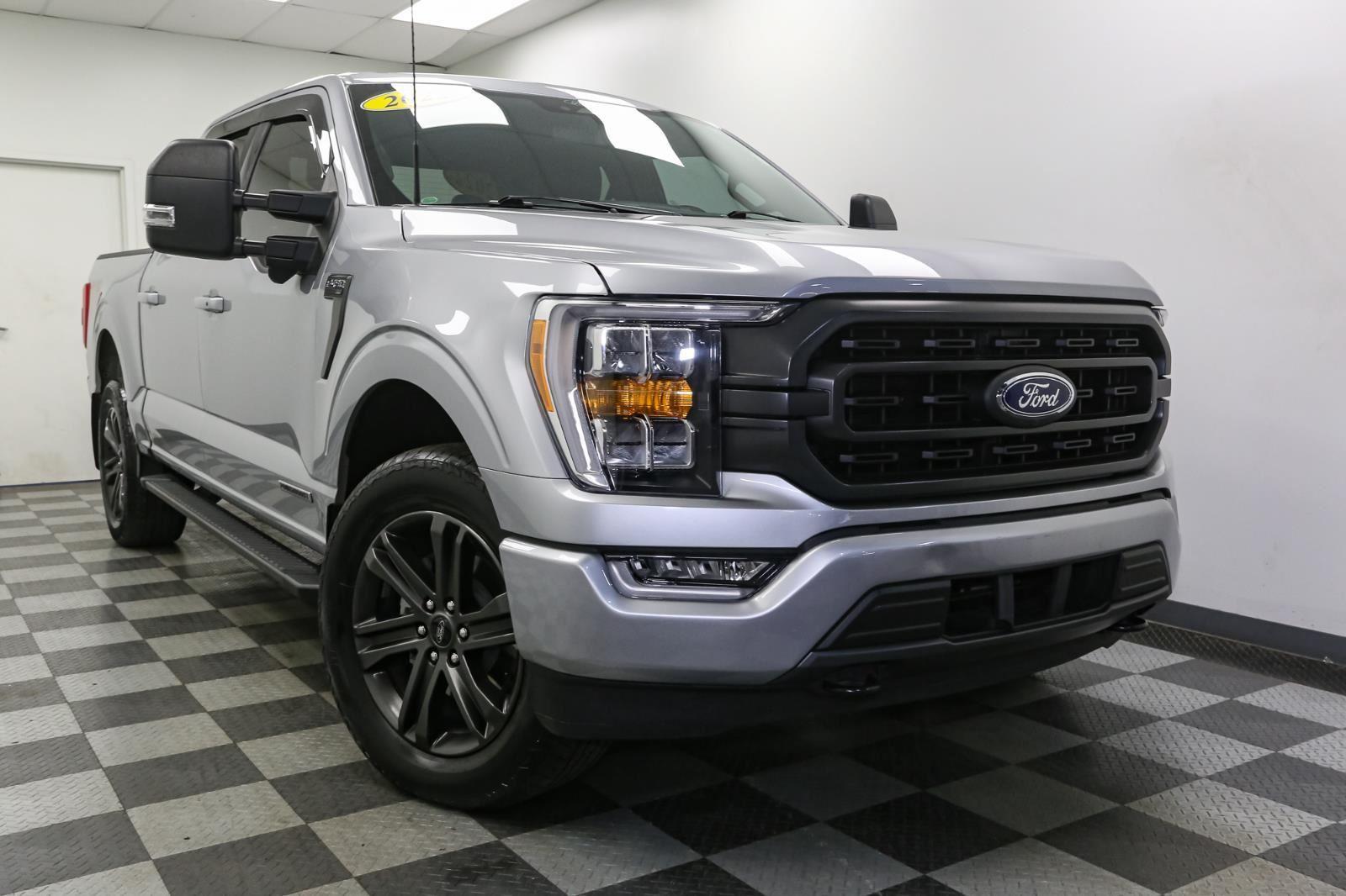 2022 Ford F-150 XLT photo 2