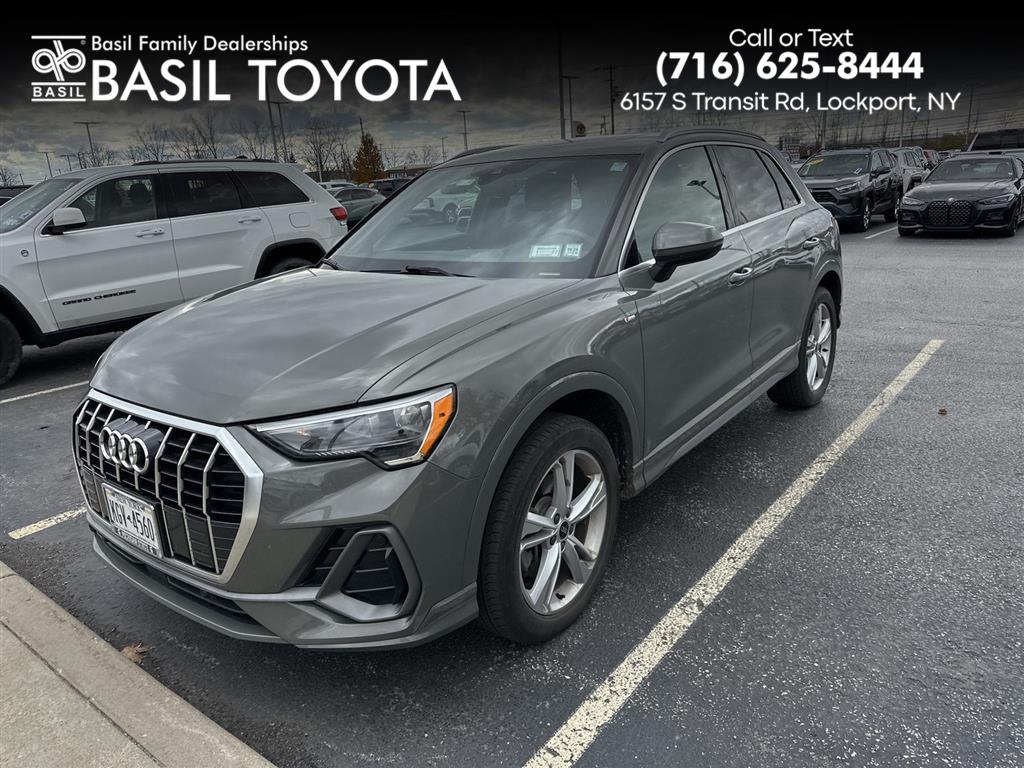 2021 Audi Q3 S Line Premium's photo