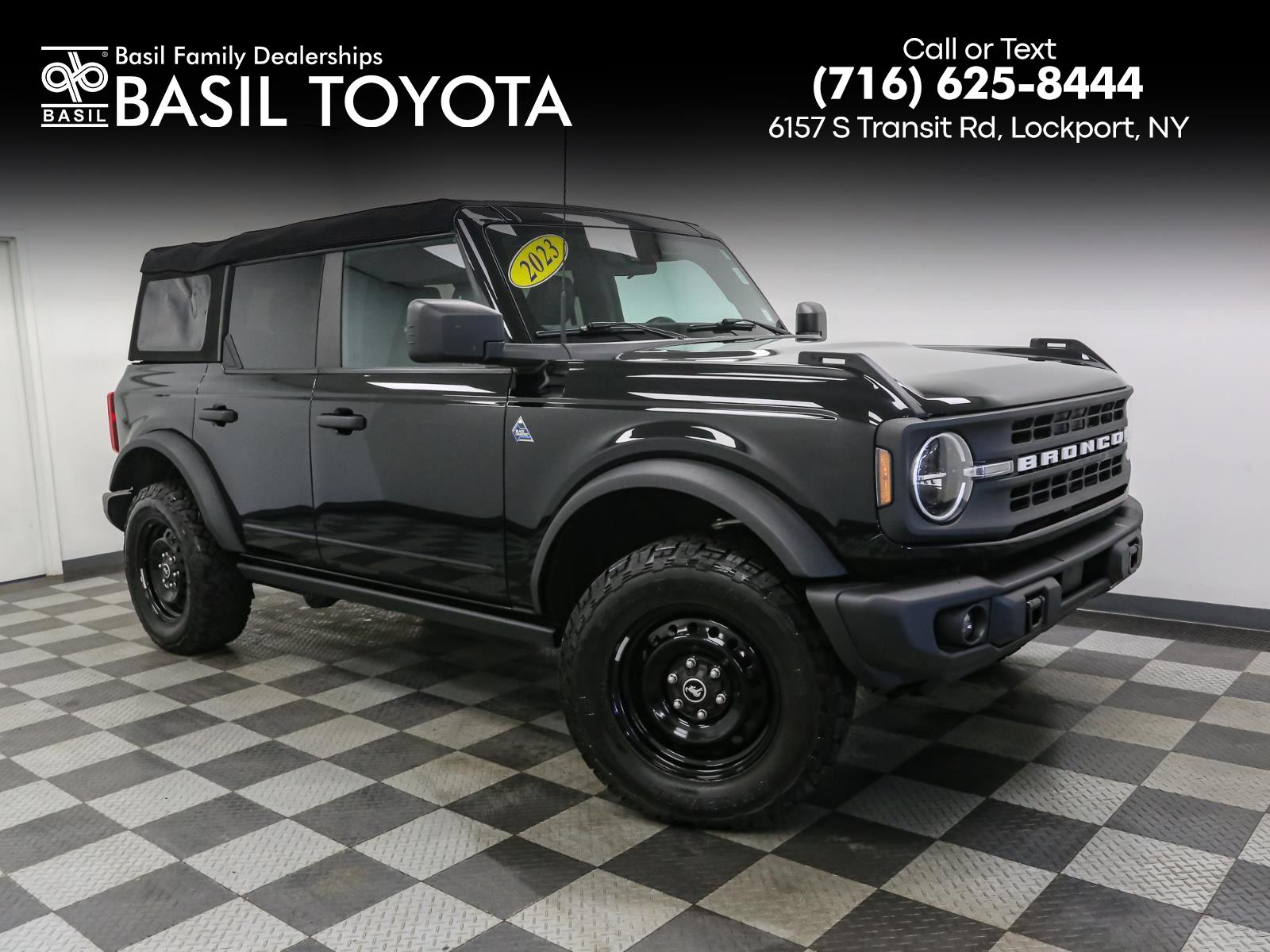 2023 Ford Bronco Black Diamond Advanced 4x4's photo