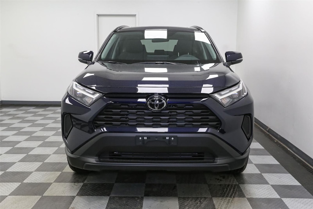 New 2025 Toyota RAV4 XLE XLE AWD SUV