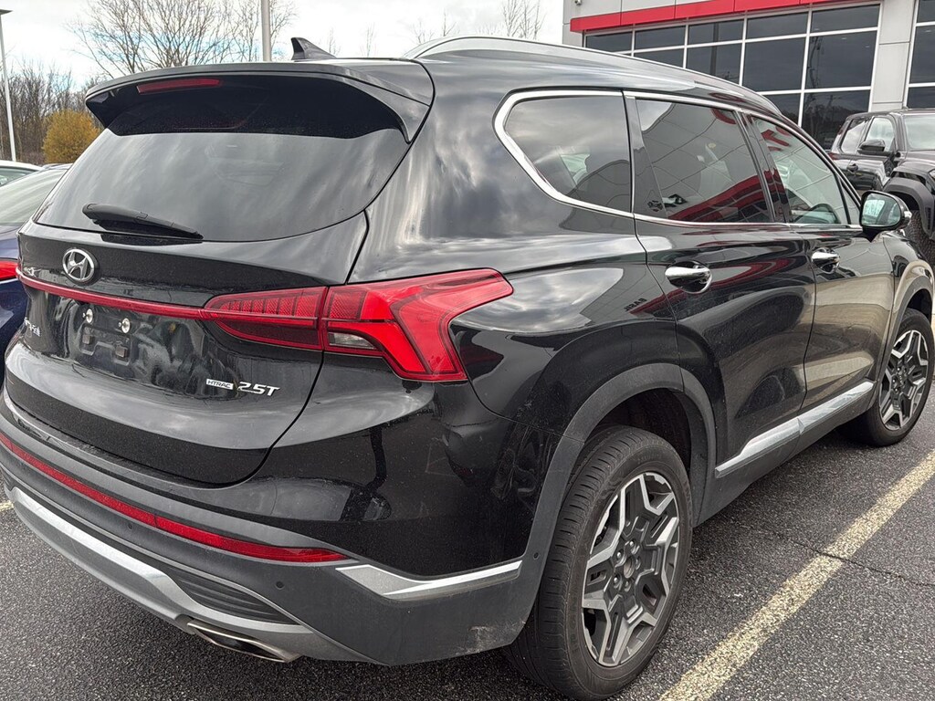 2023 Hyundai Santa Fe Limited photo 4