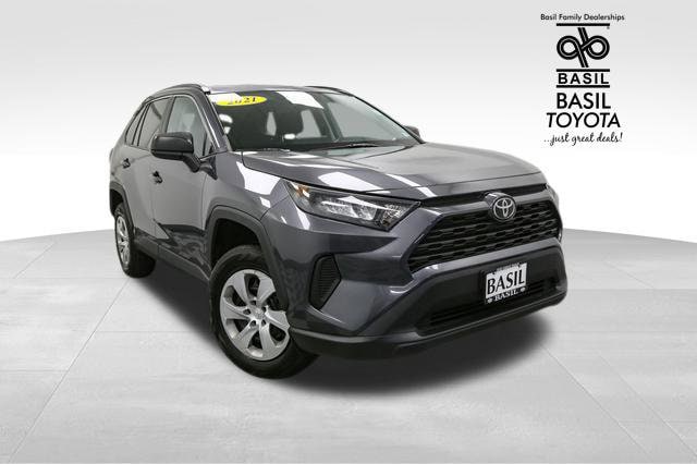 Used 2021 Toyota RAV4 LE with VIN 2T3F1RFV8MC189577 for sale in Lockport, NY