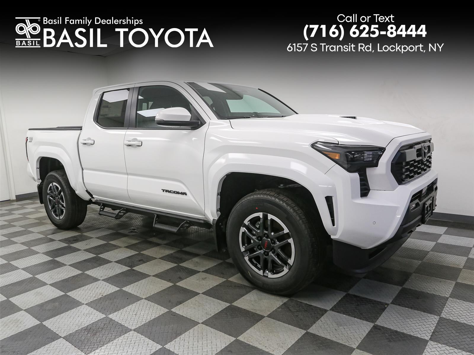 2026 Toyota Tacoma TRD Sport's photo