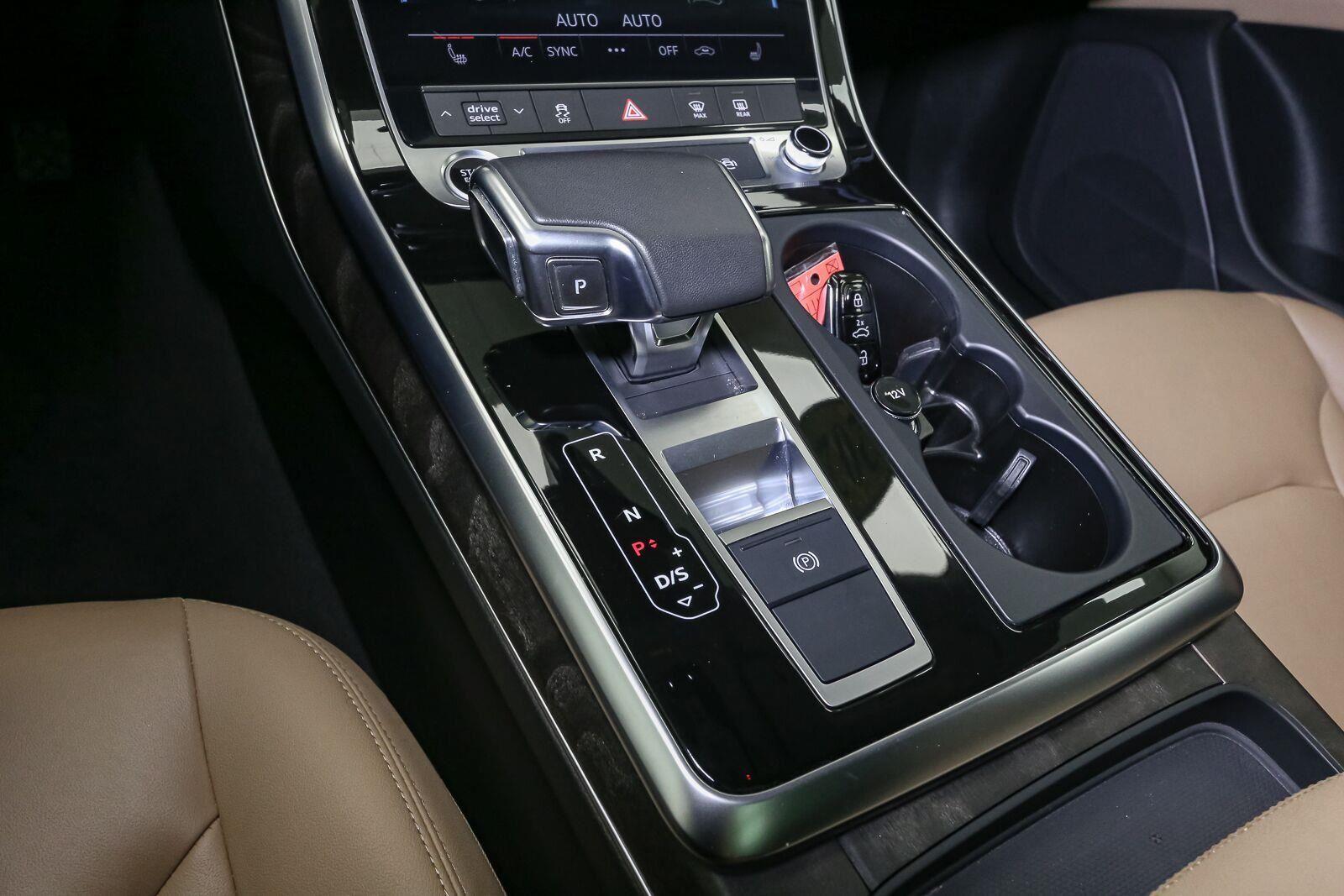 2023 Audi Q8 Premium - Photo 34