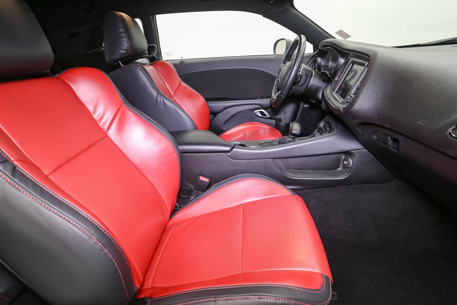 2023 Dodge Challenger R/T - Photo 22